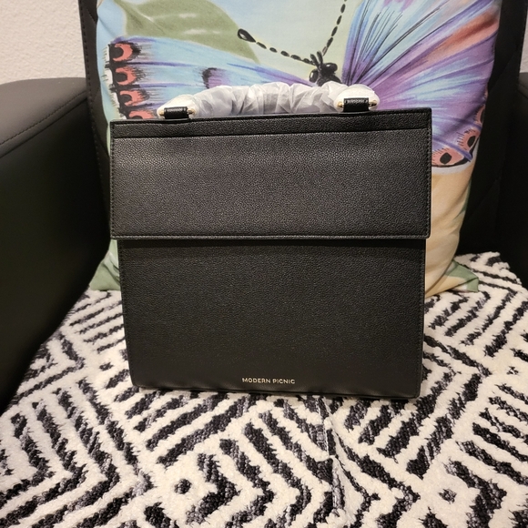 Modern Picnic Lunch Bag. - Picture 6 of 15